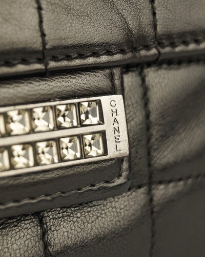 Foto Bolsa Chanel Chocolate Bar Shoulder Marrom
