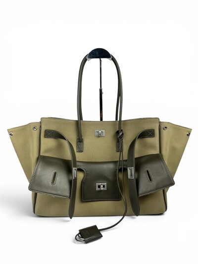 Foto Bolsa Balenciaga Bel Air Carry All Média Canvas & Couro Cáqui e Verde