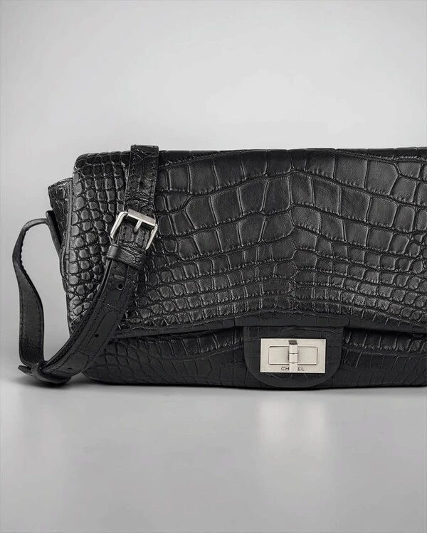 Bolsa Chanel 2.55 Messenger Crocodilo Preta
