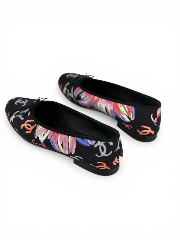 Sapatilha Chanel Jersey Preta Monogram