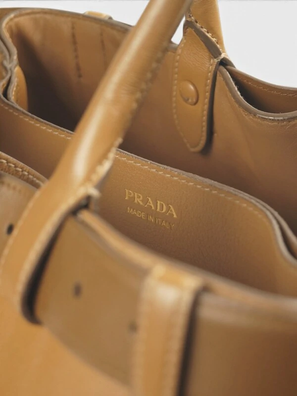 Bolsa Prada Buckle Tote Large Marrom