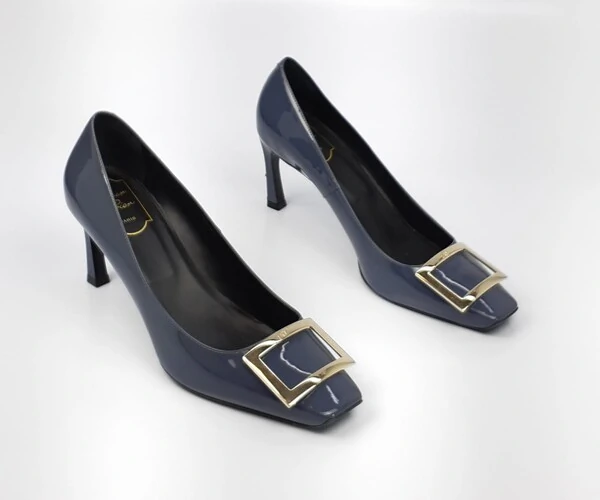 Sapato Roger Vivier Verniz Cinza Escuro