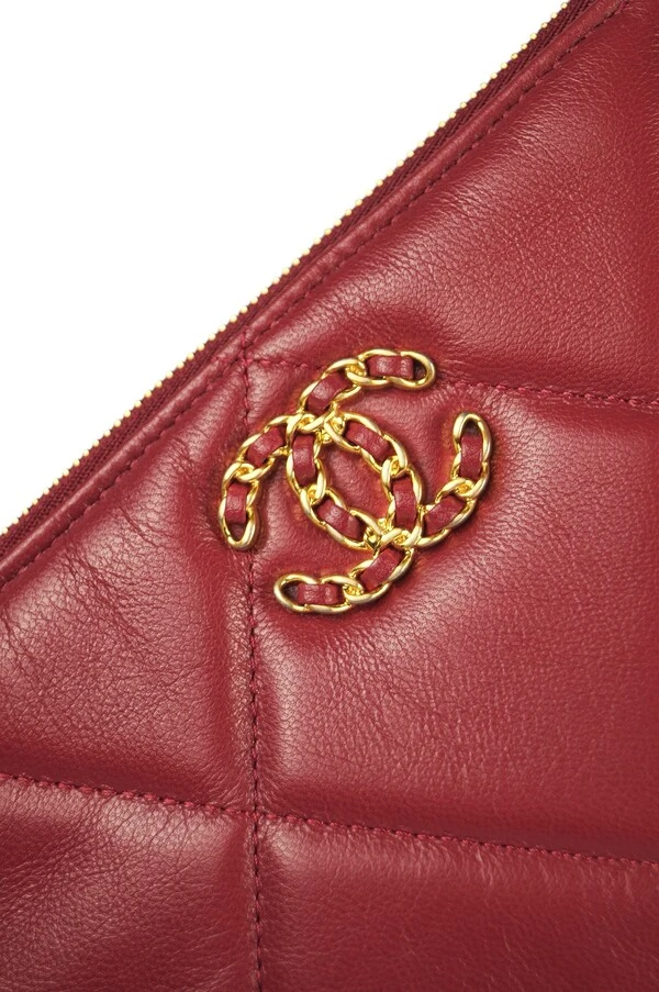 Clutch Chanel 19 Pochette CC Vermelha
