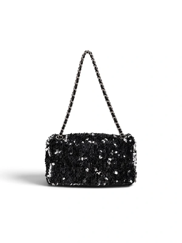 Bolsa Chanel Flap em Paetê Prata com Preto