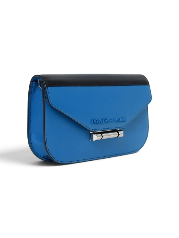 Bolsa Prada Sybille Crossbody em Couro Azul e Preto