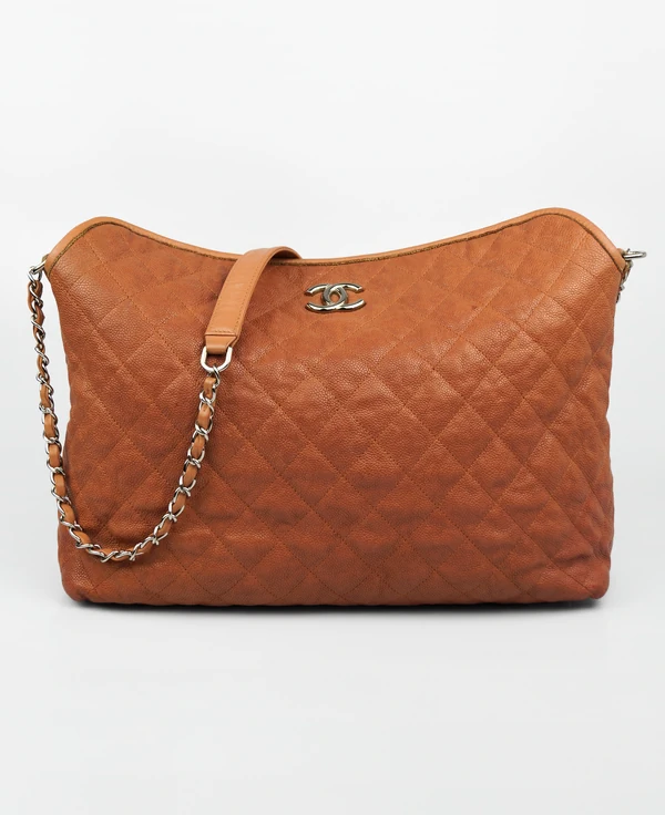 Bolsa Chanel Hobo Amêndoa Caviar
