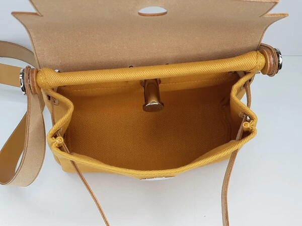 Bolsa Hermès Herbag Zip Retourne 20 Amarelo