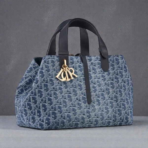 Bolsa Dior Toujours Medium — Denim Oblique Jacquard