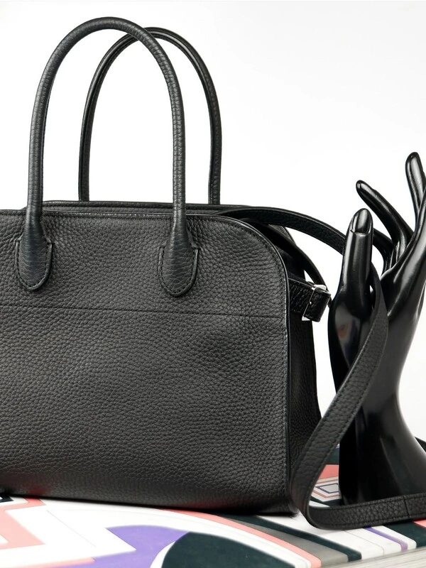 Bolsa The Row Margaux 10 Couro Granulado Preta