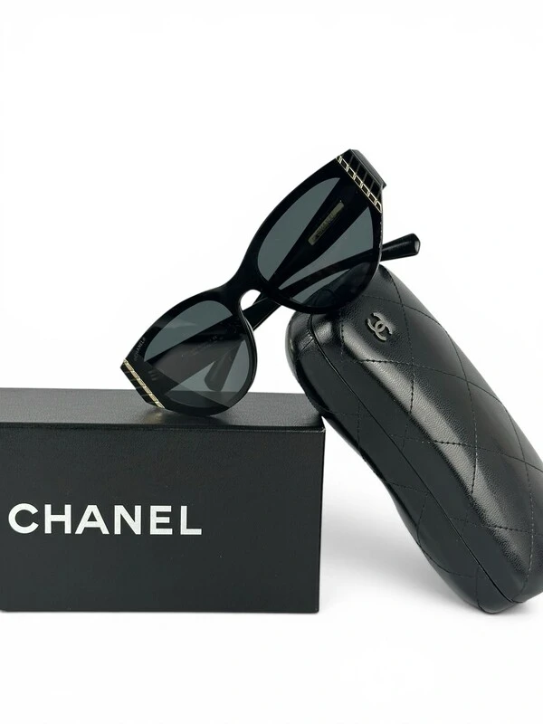 Óculos de Sol Chanel 6054 Preto