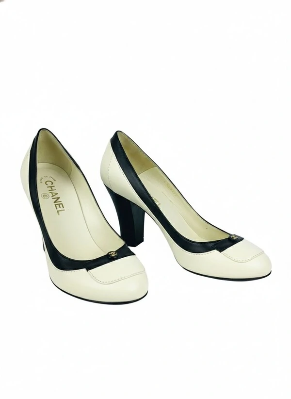 Sapato Chanel Creme Preto