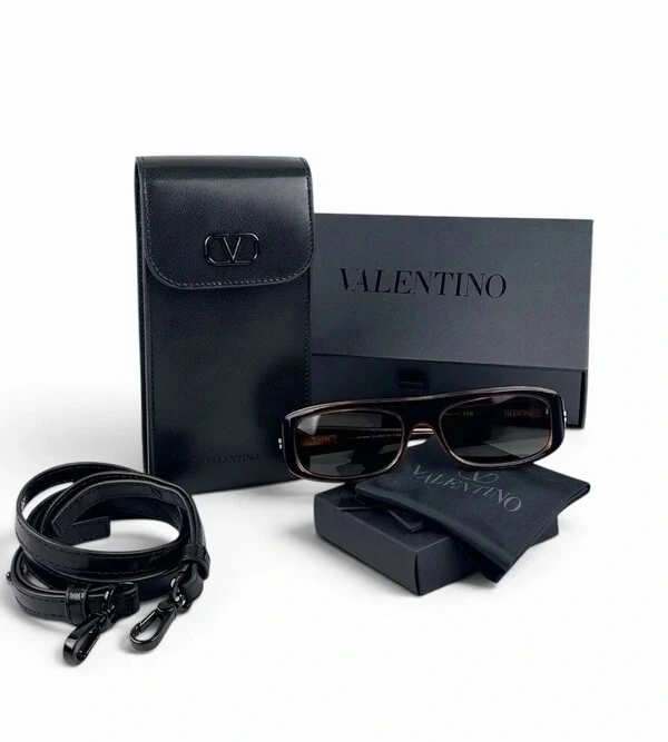 Óculos de Sol Valentino em Acetato Marrom e Preto