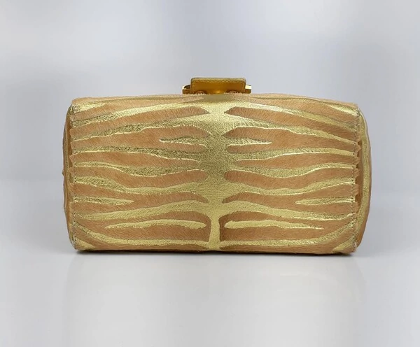 Bolsa Fendi Baguette Shopper Edição Limitada Dourada