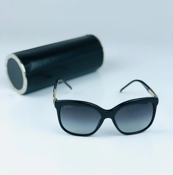 Óculos De Sol Bvlgari Feminino Preto