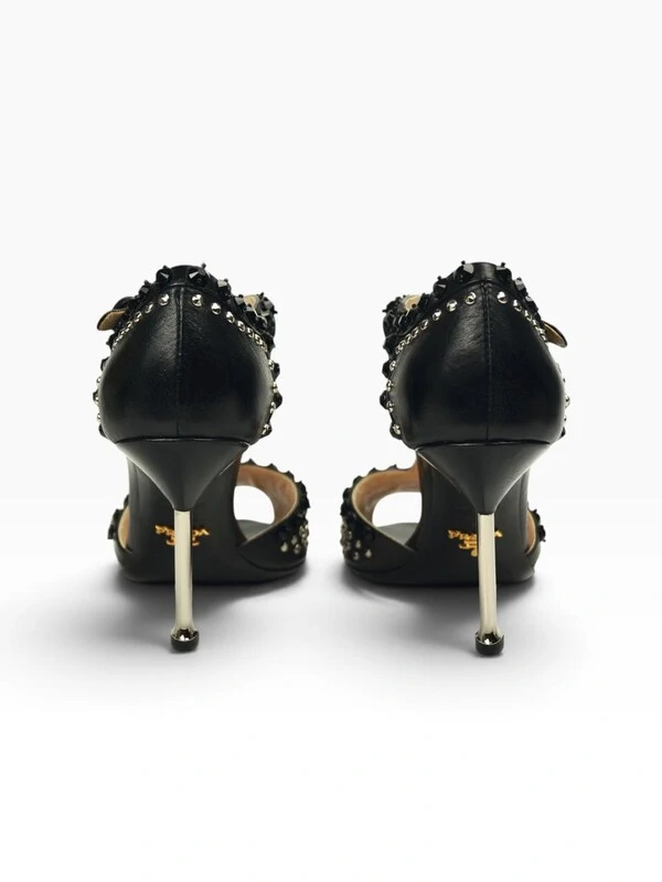 Sandália Prada Peep Toe Studded T-Strap