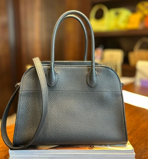 Bolsa The Row Margaux 10 Couro Granulado Preta