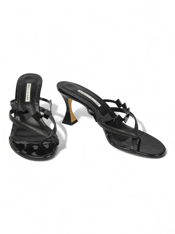 Sandália Mule Manolo Blahnik Verniz Preta