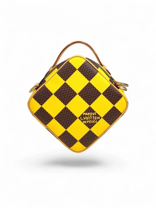 Bolsa Louis Vuitton Damier Pop Chess Messenger Amarelo