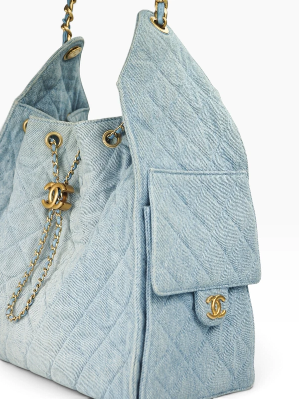 Chanel 25 Washed Denim Matelassê Large