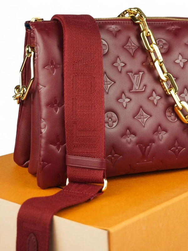 Bolsa Louis Vuitton Coussin MM Burgundy