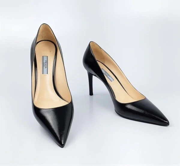 Sapato Prada Saffiano Preto