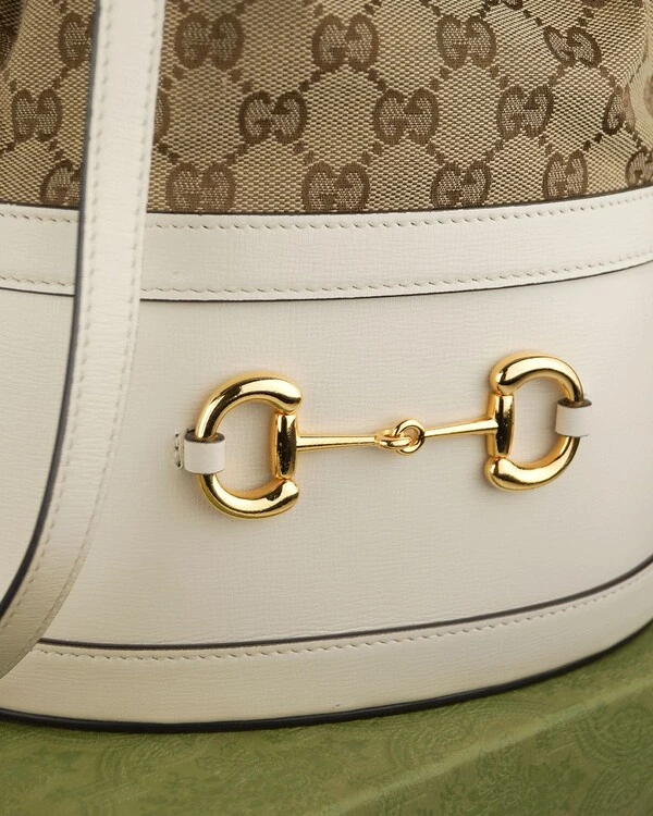 Bolsa Gucci Horsebit 1955 GG Canvas Bucket Ivory