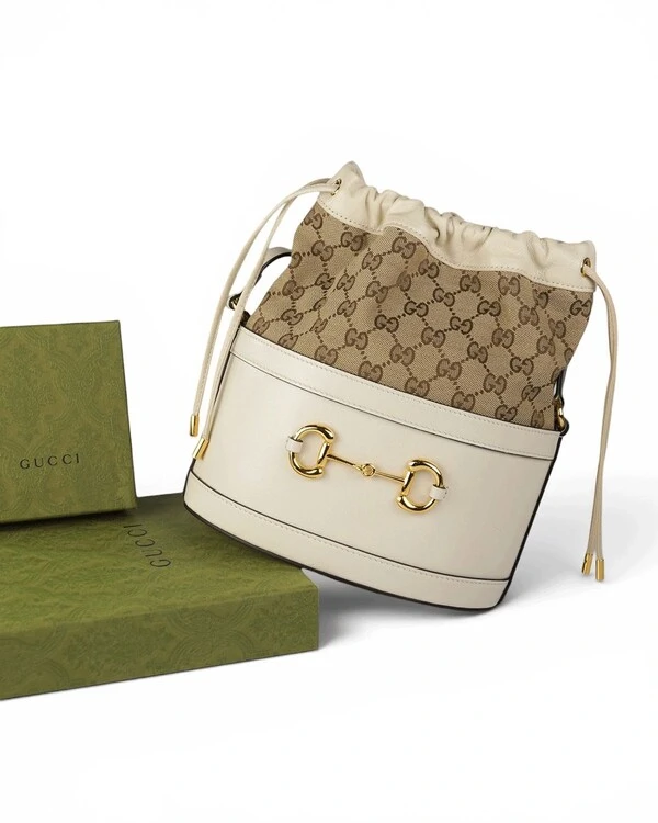 Bolsa Gucci Horsebit 1955 GG Canvas Bucket Ivory