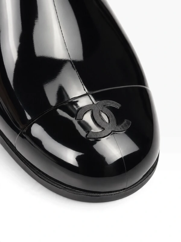 Bota Chanel CC Camélia Rubber Boots Preta