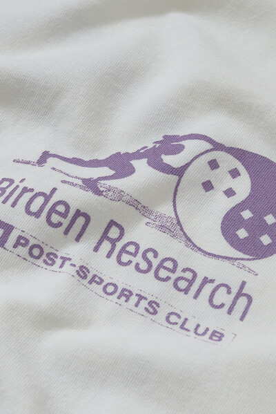 Foto Camiseta Vintage Research