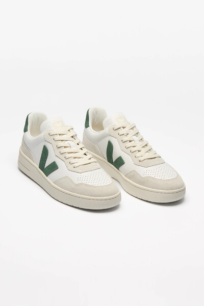 Foto V-90 Leather White Cyprus