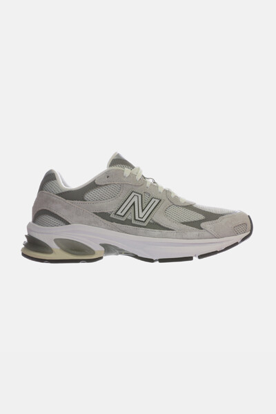 Foto Tênis New Balance 2010 Cinza