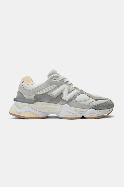 Foto Tênis New Balance 9060 Cinza/Branco