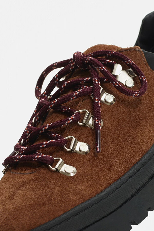 Hiking Boot Low Umber Suede