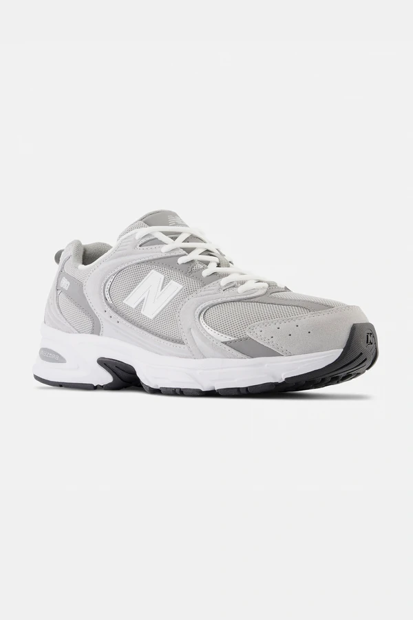 Tênis New Balance 530 Cinza