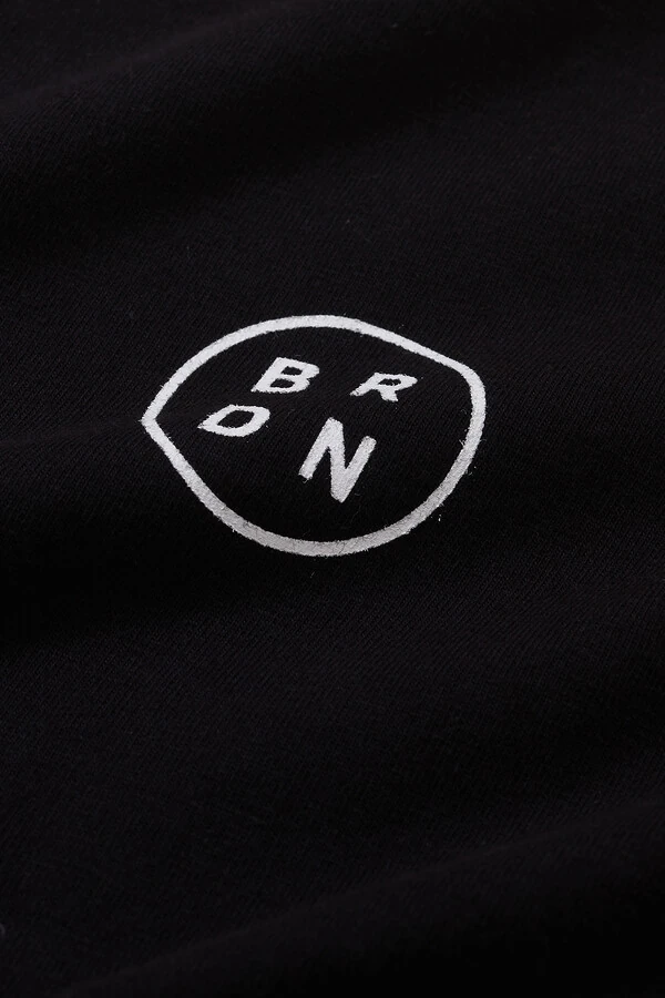 Camiseta Standard Logo