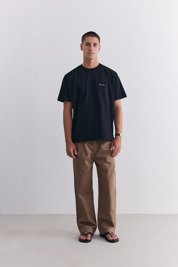 Camiseta Broderie Black