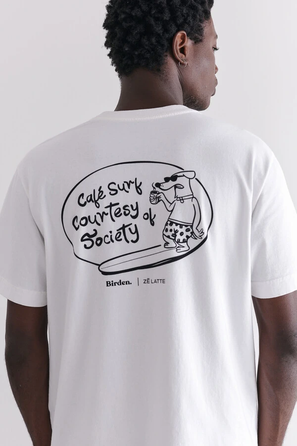 Camiseta Courtesy Off x Zé Latte Café