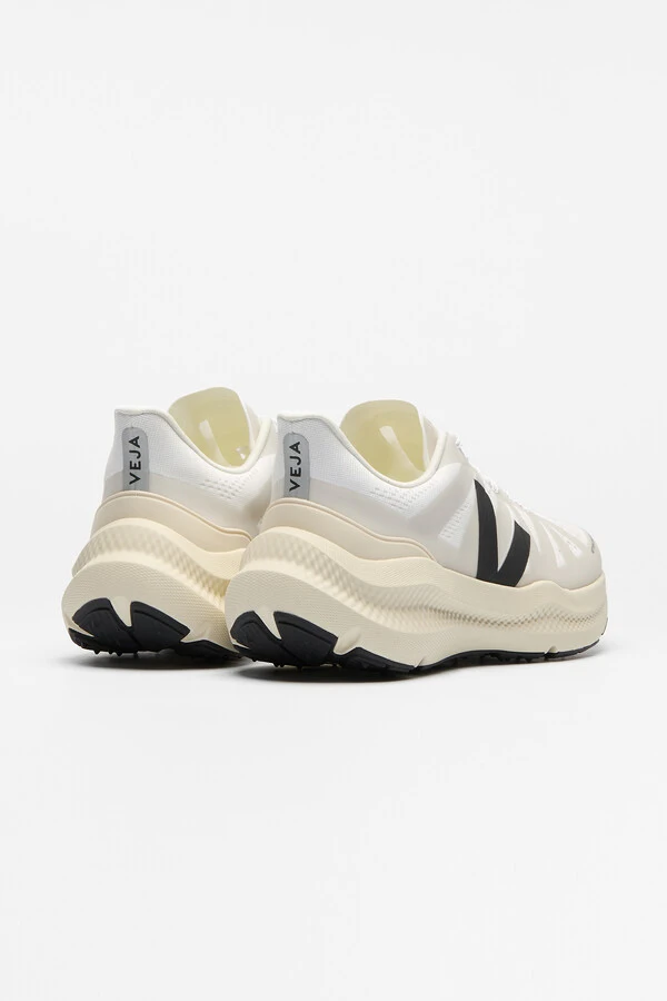 Condor 3 Advanced Engineered-Mesh White Black