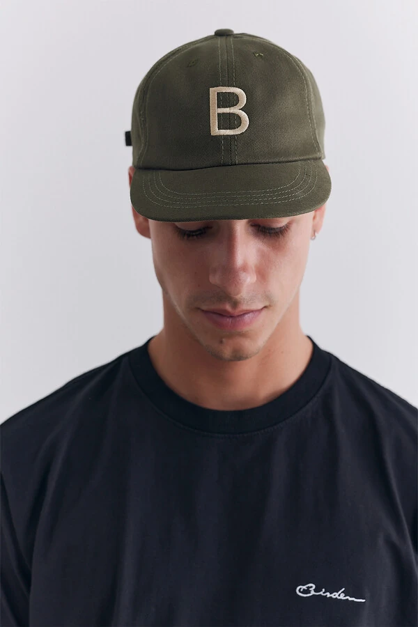 Boné Base Letter Olive