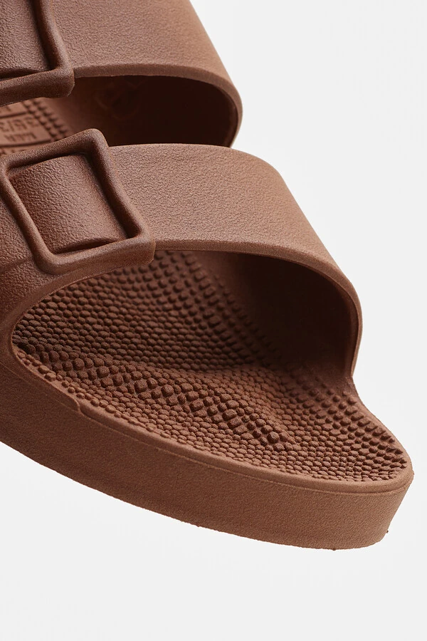 Sandalia Linus Tabaco