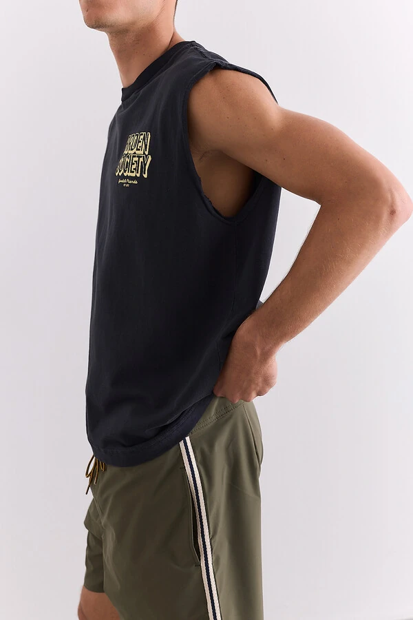 Regata Muscle Goods & Friends