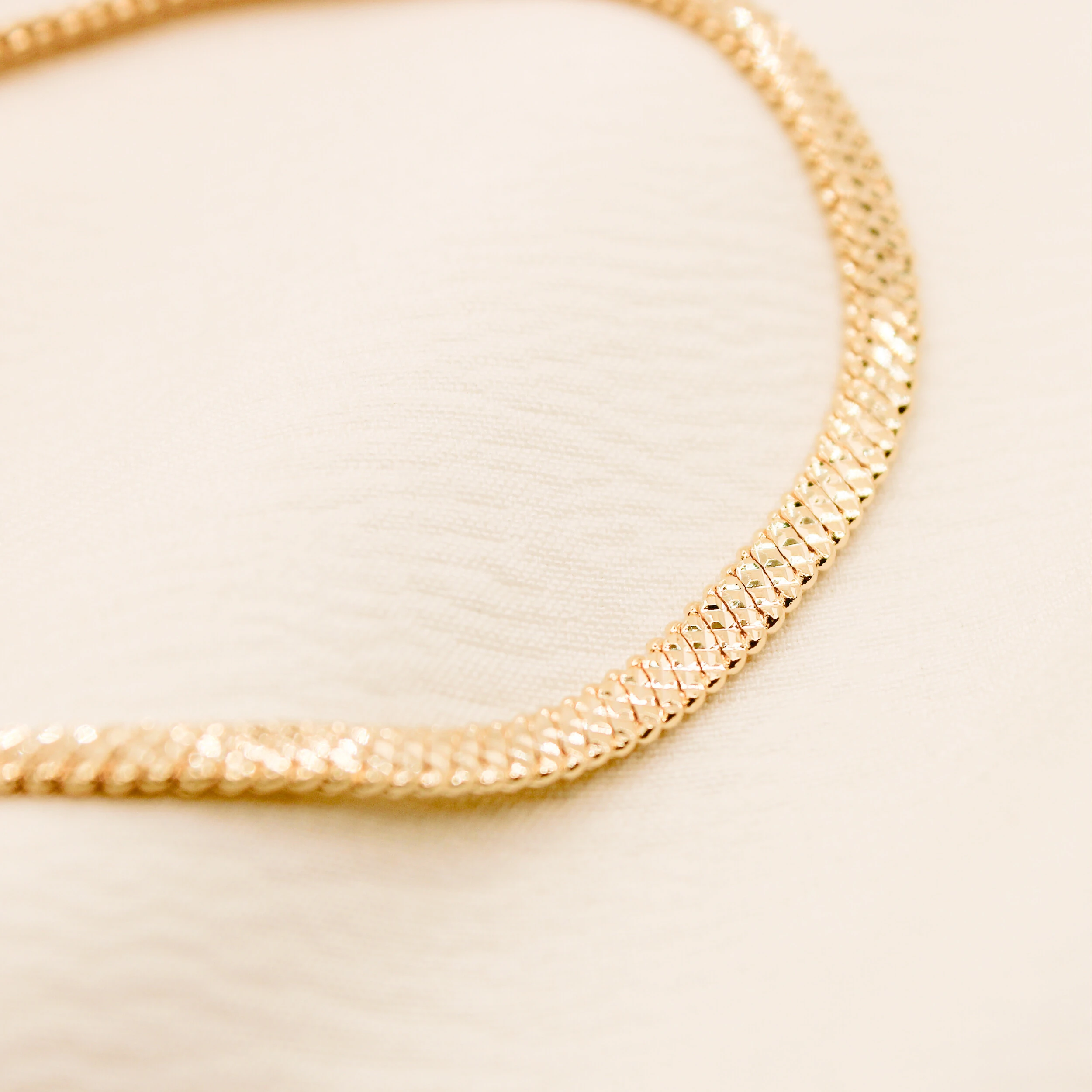 FotoPulseira Dumont Corrente Herringbone 3mm