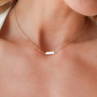 Choker Kailua Mini Elo Cartier com Tubo de Pedra Natural