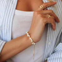 Pulseira Blakes Gravata Veneziana com Mini Pérolas Barrocas