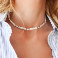 Choker Brades Pérolas de Água Doce e Biwa Sintético