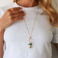 Colar Montserrat Longo Veneziana com Pingente Barroco ABS, Pedra Natural e Cristal
