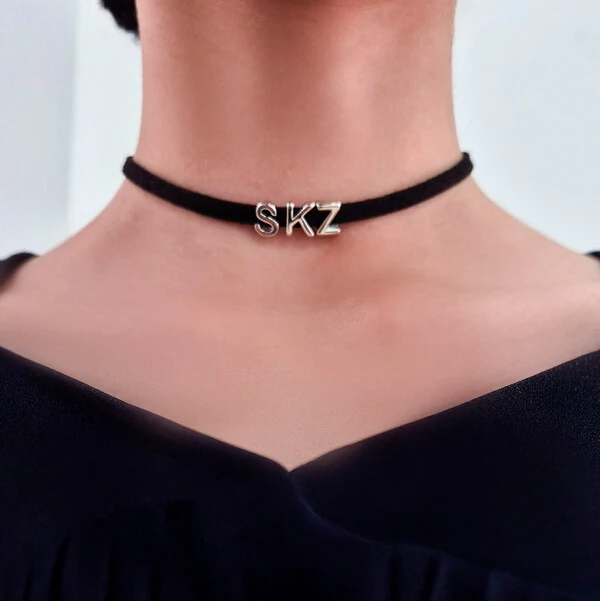Choker BTS SKZ BP Letra Passante