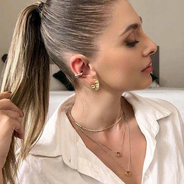 Brinco Alaska Argola Metal Ondulada Larga