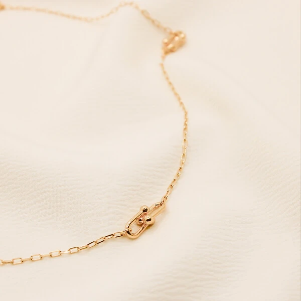 Colar Isla Longo Corrente Mini Elos Cartier