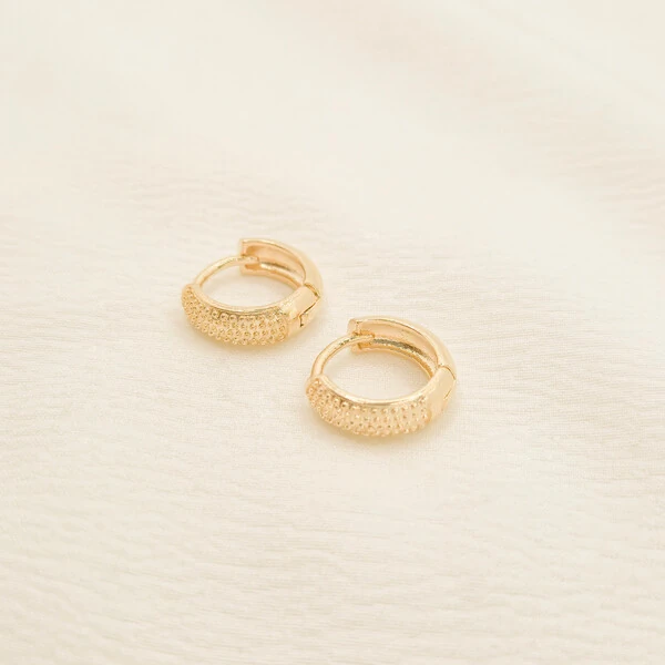 Brinco Catu Argola Textura Bolinha